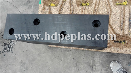 Black UHMWPE fender pad