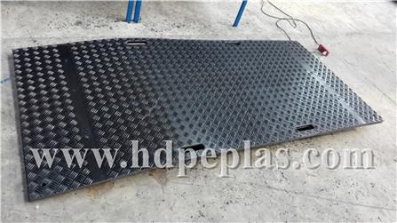 HDPE track mats for pedestrian and big vehicles