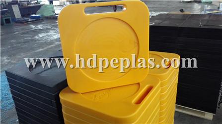 Bright Yellow Crane outrigger pad